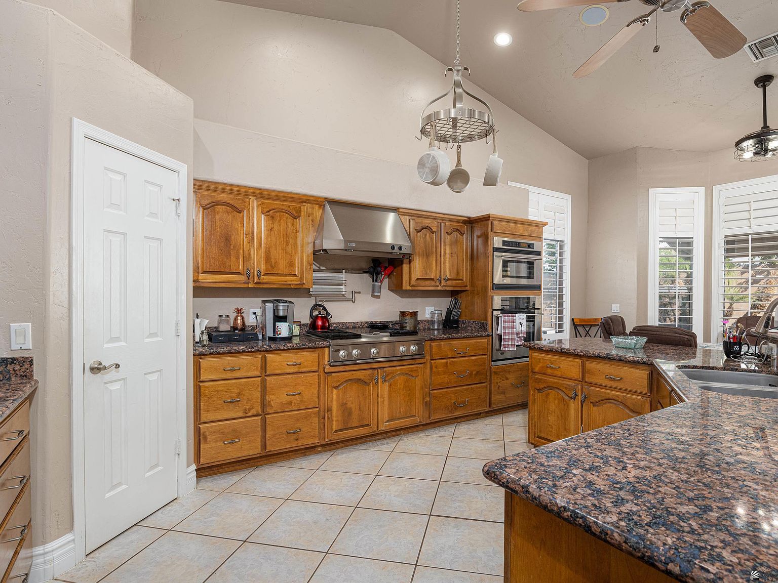 2521 S 36th Dr Yuma, AZ 85364 - Thumbnail 4