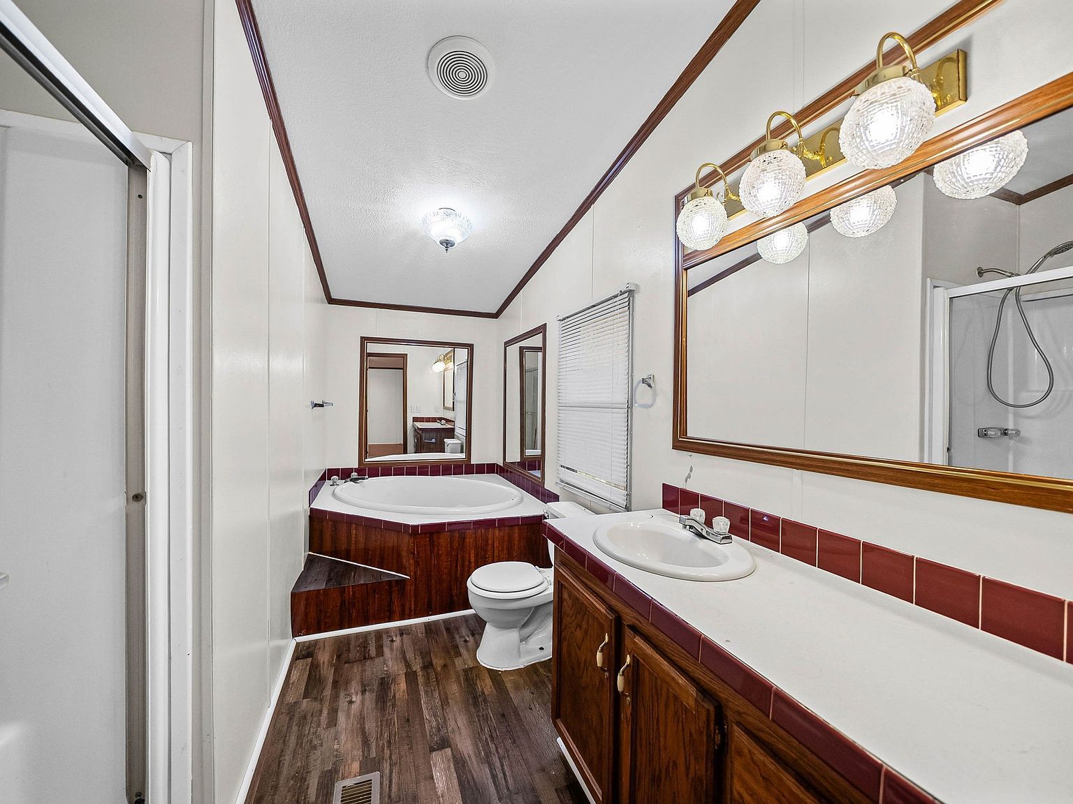 5120 Roaring Springs Rd Cadiz, KY 42211 - Thumbnail 4