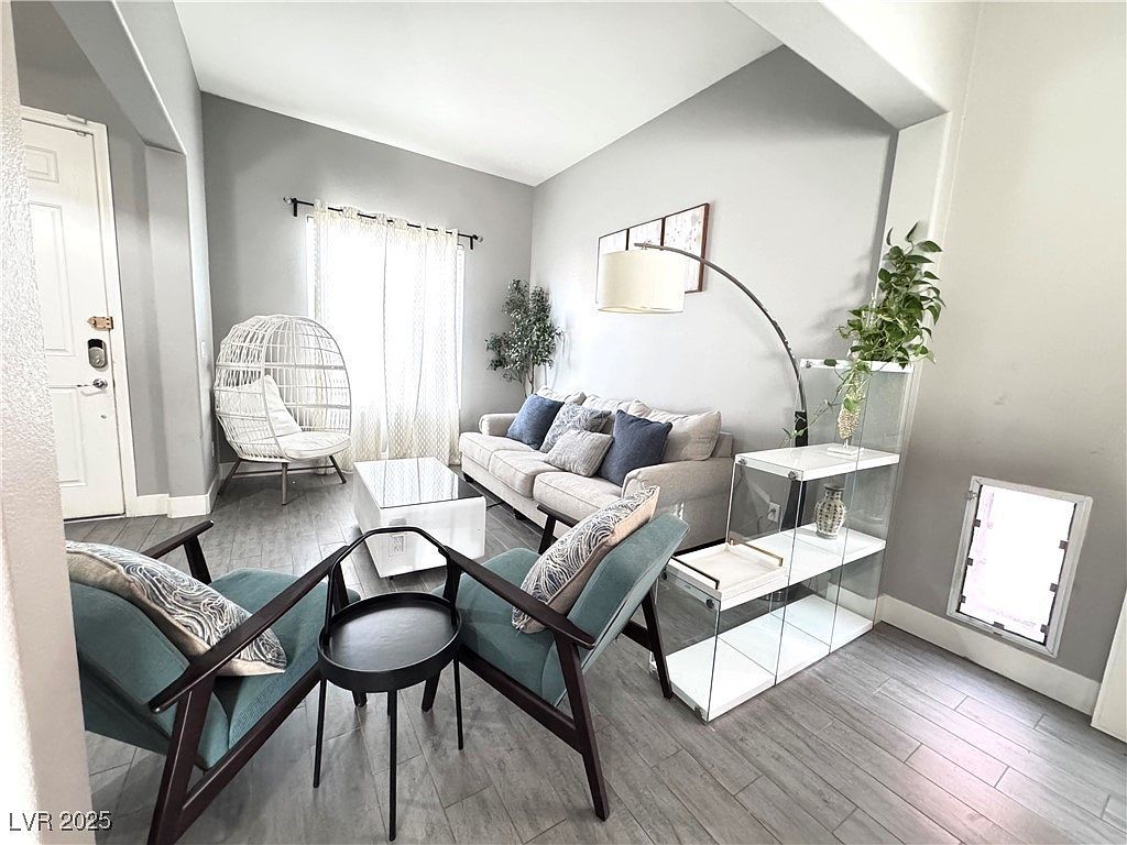 7643 Harmony Peak St Las Vegas, NV 89166 - Thumbnail 4