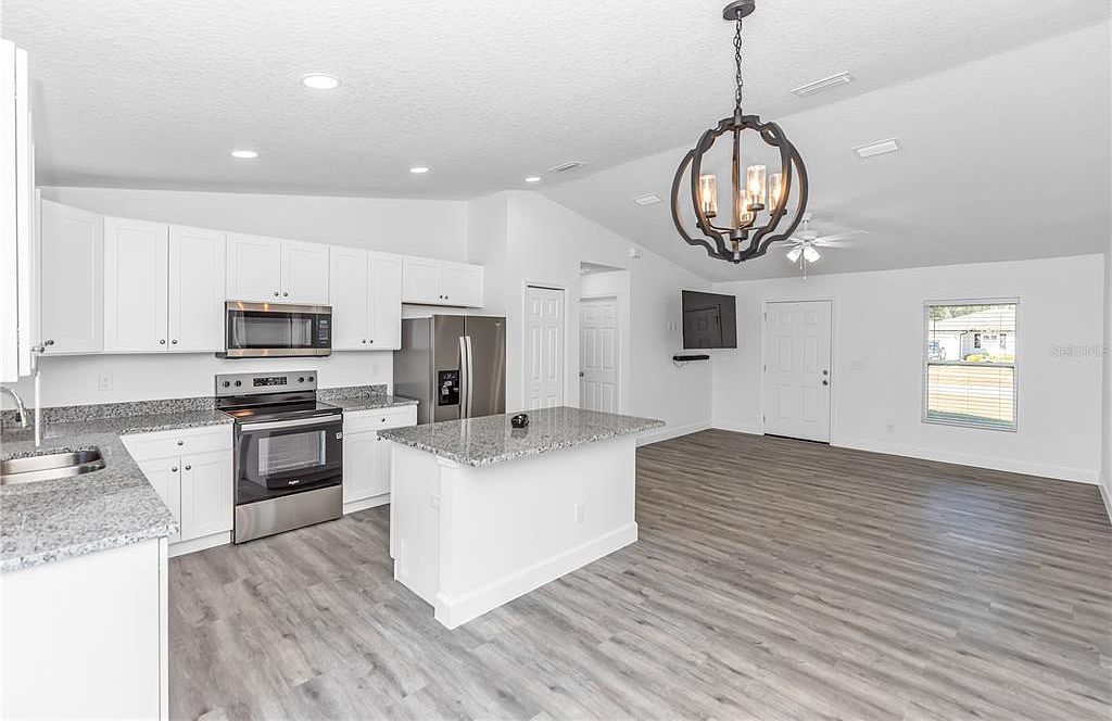 340 W Elm Dr Orange City, FL 32763 - Thumbnail 4