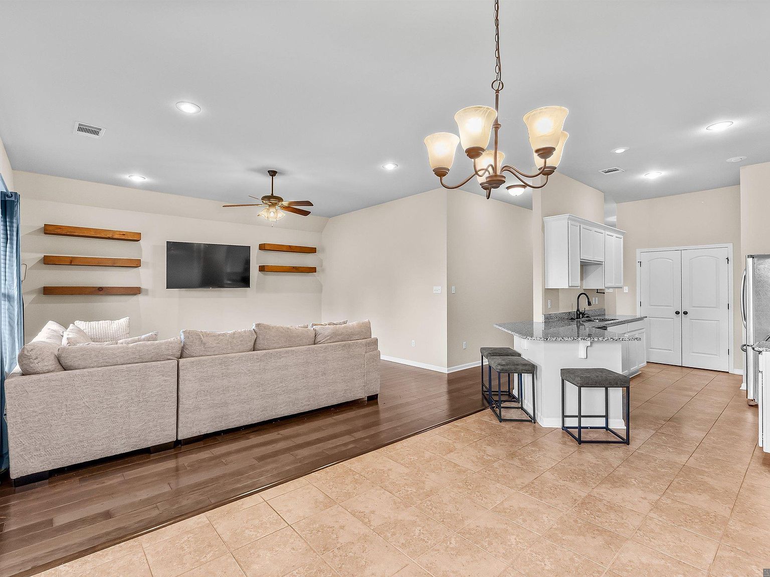 26579 Old Barnwood Ave Denham Springs, LA 70726 - Thumbnail 4