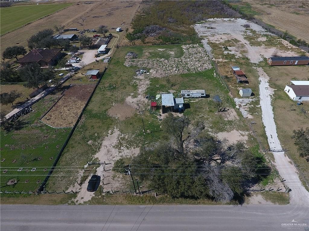 705 S Glasscock Blvd Alton, TX 78573 | Land/Lot