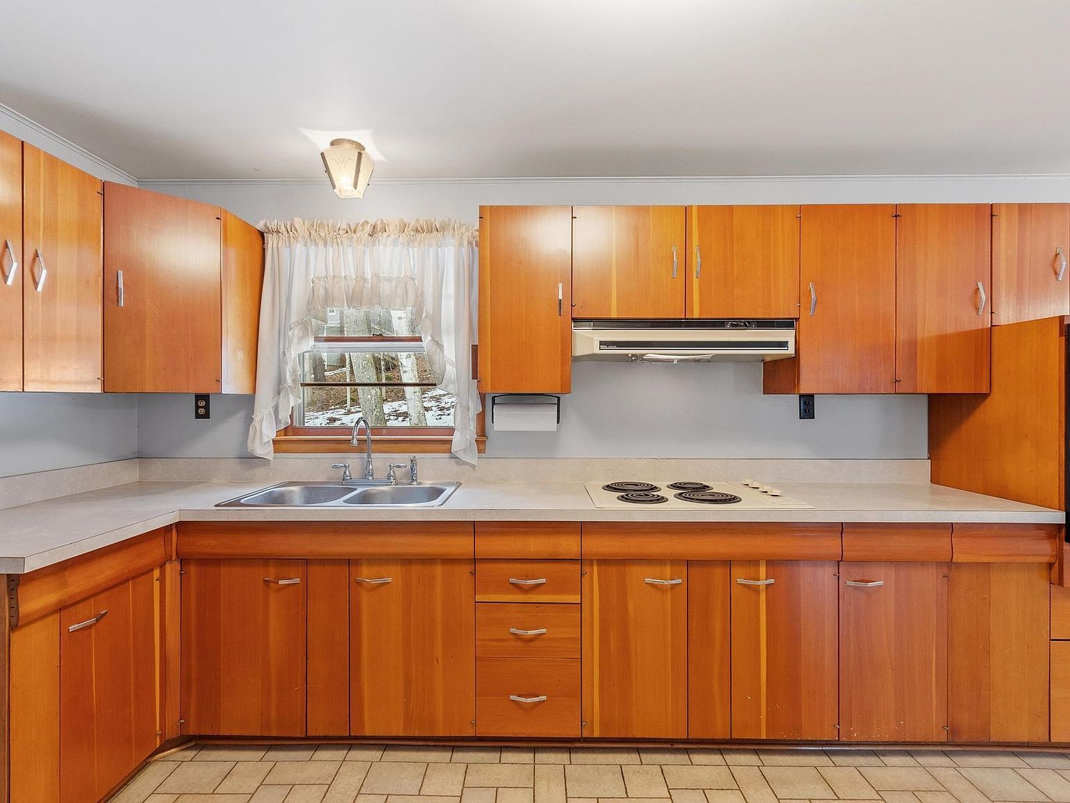 20 Ling St Marlborough, NH 03455 - Thumbnail 4