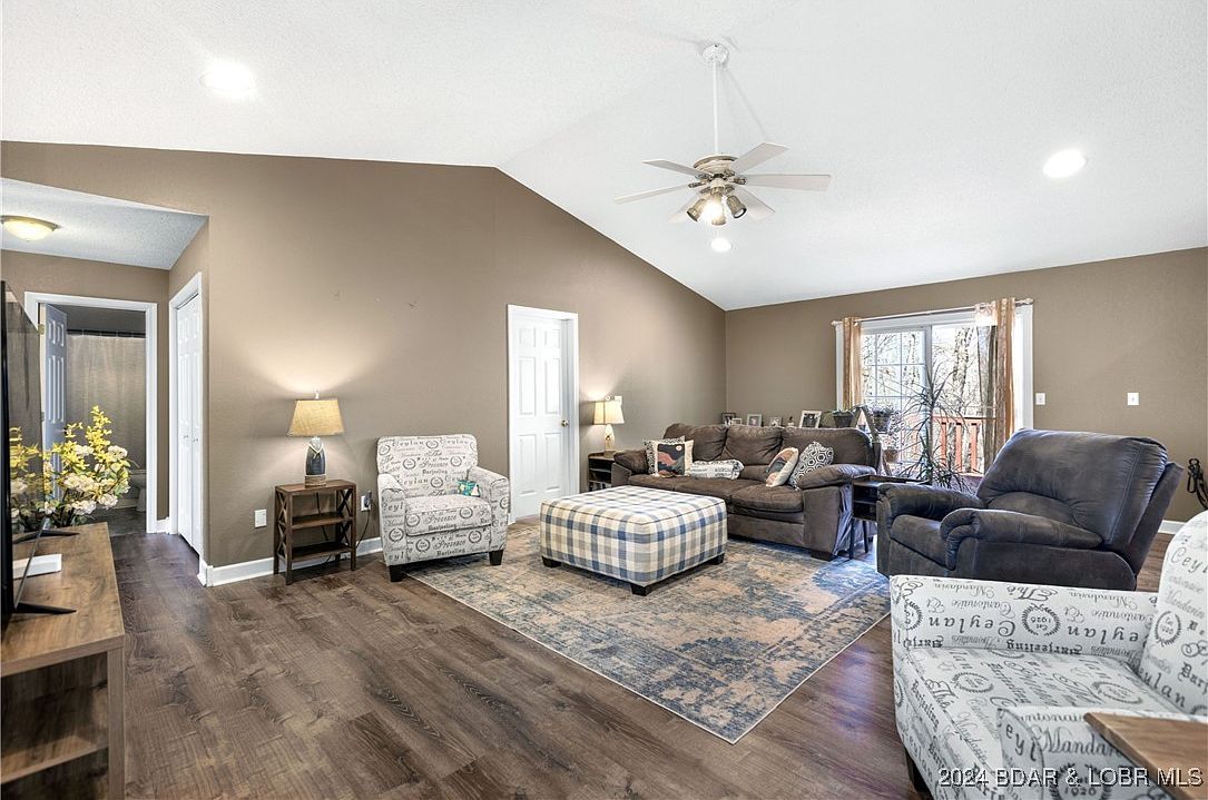 568 Grand Point Blvd Sunrise Beach, MO 65079 - Thumbnail 4