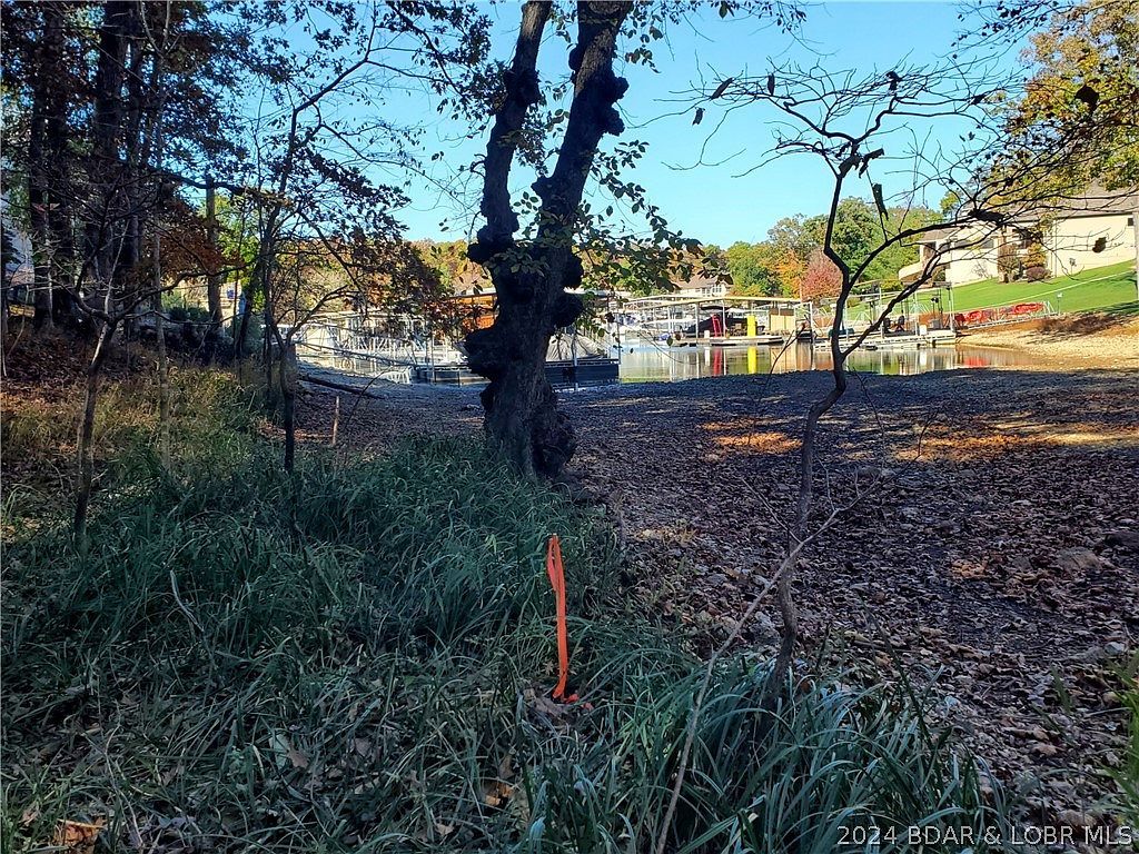 709 Hermitage Ln Sunrise Beach, MO 65079 - Thumbnail 4