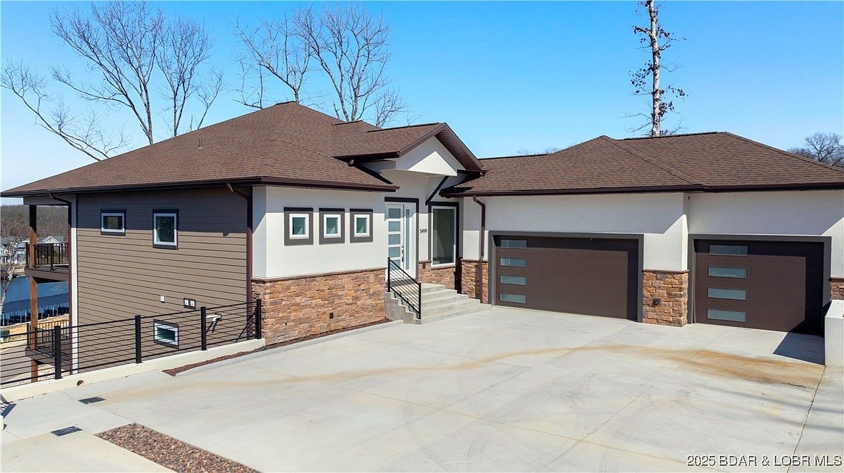 5499 Deephaven Ln Osage Beach, MO 65065 - Thumbnail 4