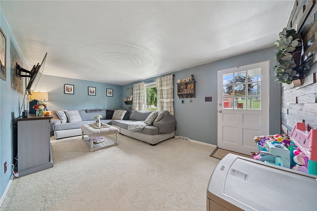 12629 Deborah Dr North Huntingdon, PA 15642 - Thumbnail 4