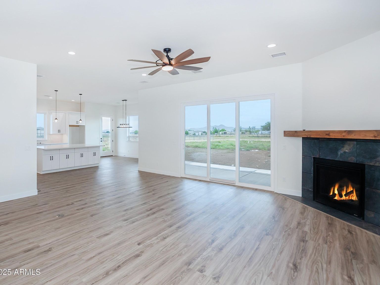 6881 E Bourbon Way Prescott Valley, AZ 86315 - Thumbnail 4