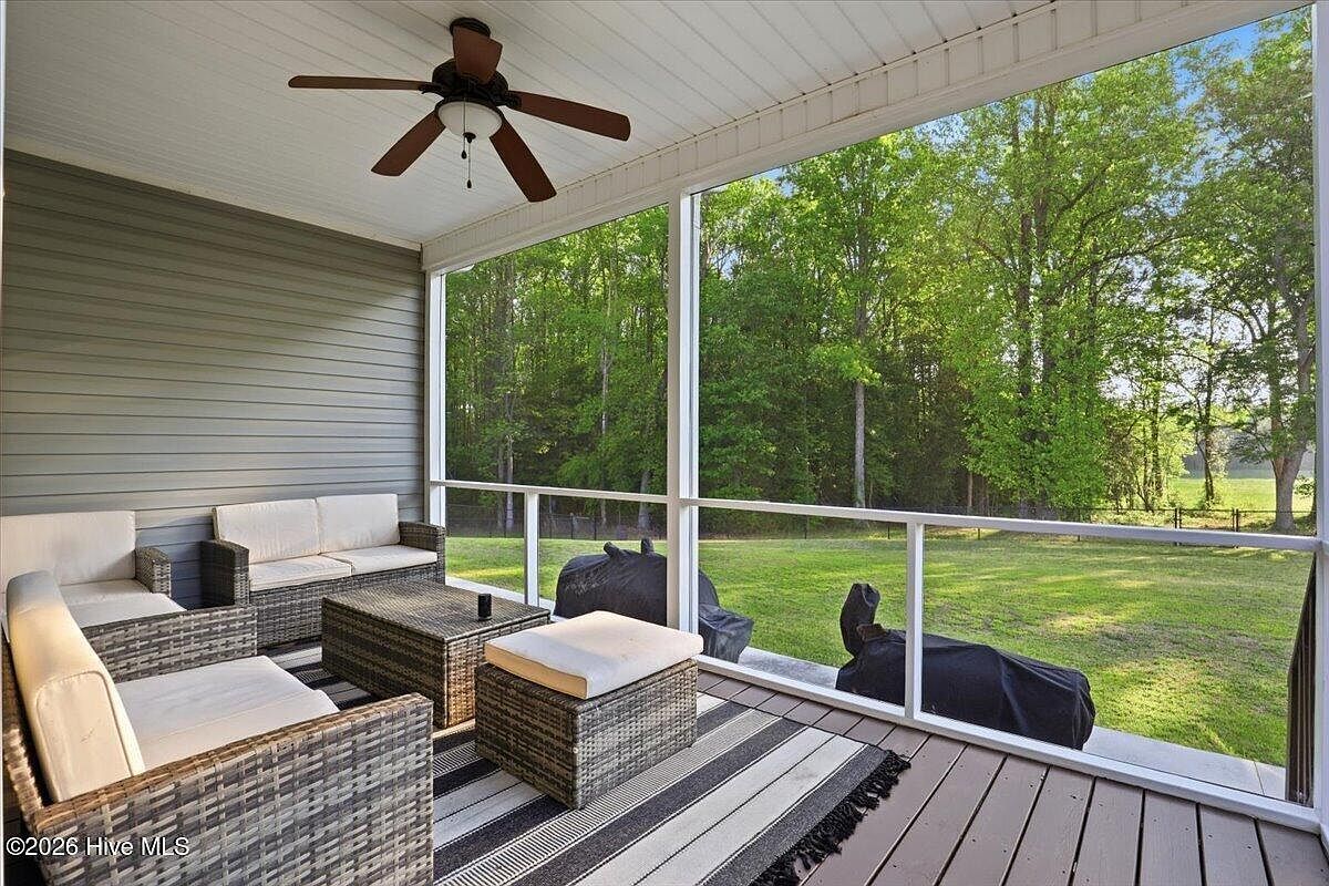 306 Willowbrook Dr Pikeville, NC 27863 - Thumbnail 4