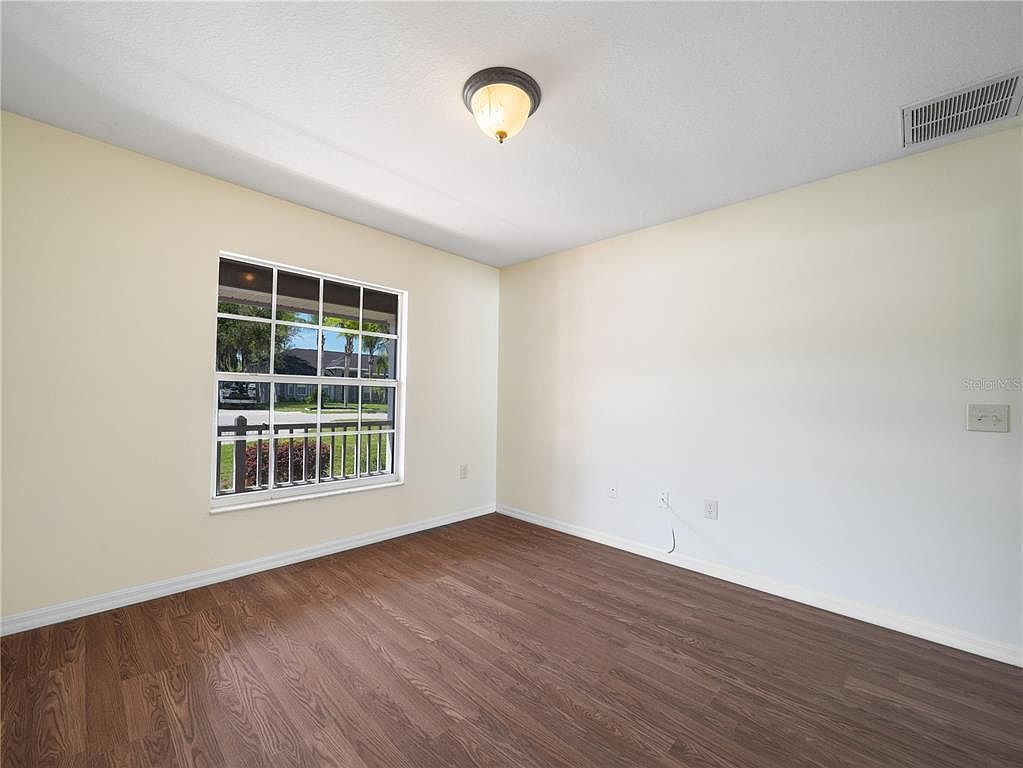 8026 Darlington Cir Lakeland, FL 33809 - Thumbnail 4