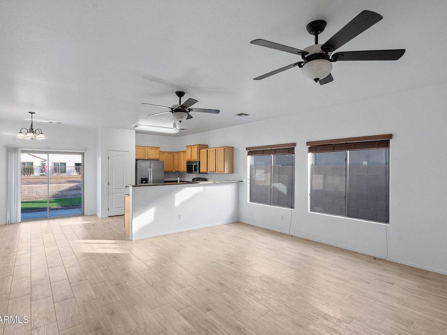 36169 N Mirandesa Dr San Tan Valley, AZ 85143 - Thumbnail 4