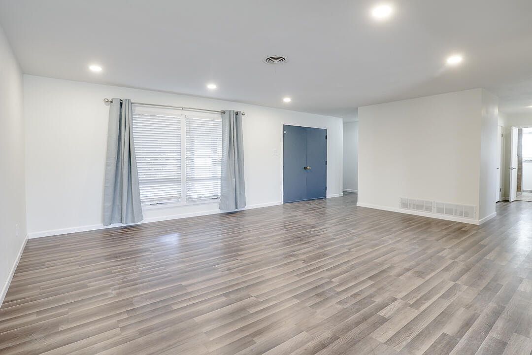 2123 66th St Lubbock, TX 79412 - Thumbnail 4