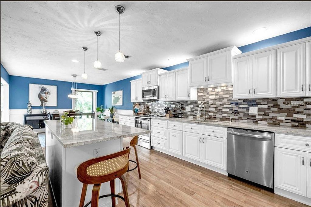 3458 WILKINSON WOODS DRIVE #2 Sarasota, FL 34231 - Thumbnail 4