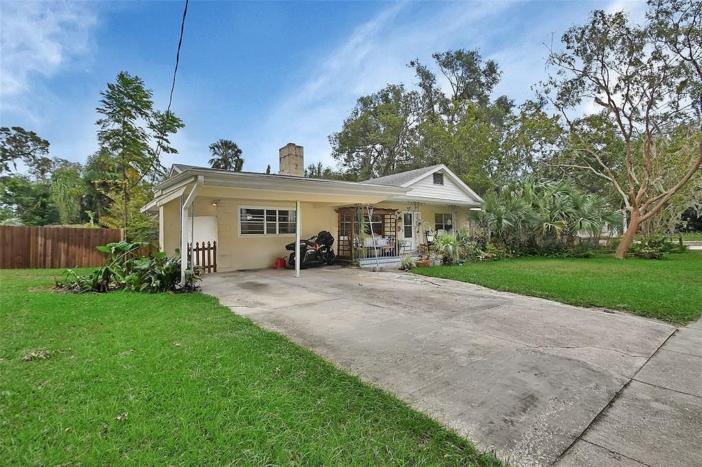 305 S Stone St Deland, FL 32720 - Thumbnail 4