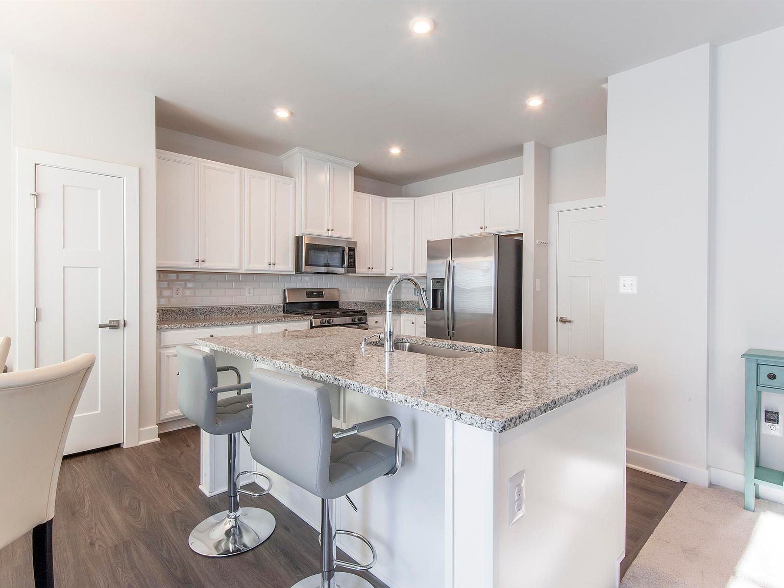 4340 Sunset Dr Charlottesville, VA 22911 - Thumbnail 4