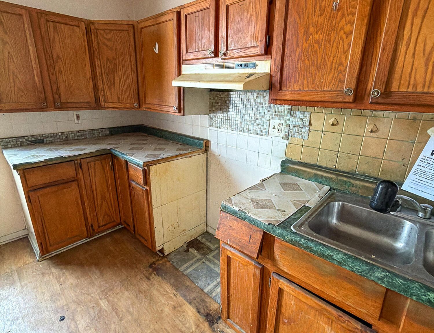 2022 8th St Muskegon Heights, MI 49444 - Thumbnail 4