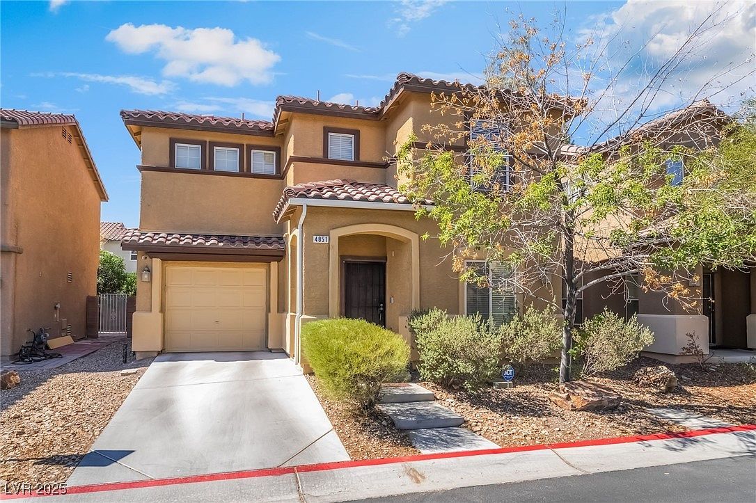 4851 Golden Shimmer Ave Las Vegas, NV 89139 - Thumbnail 4