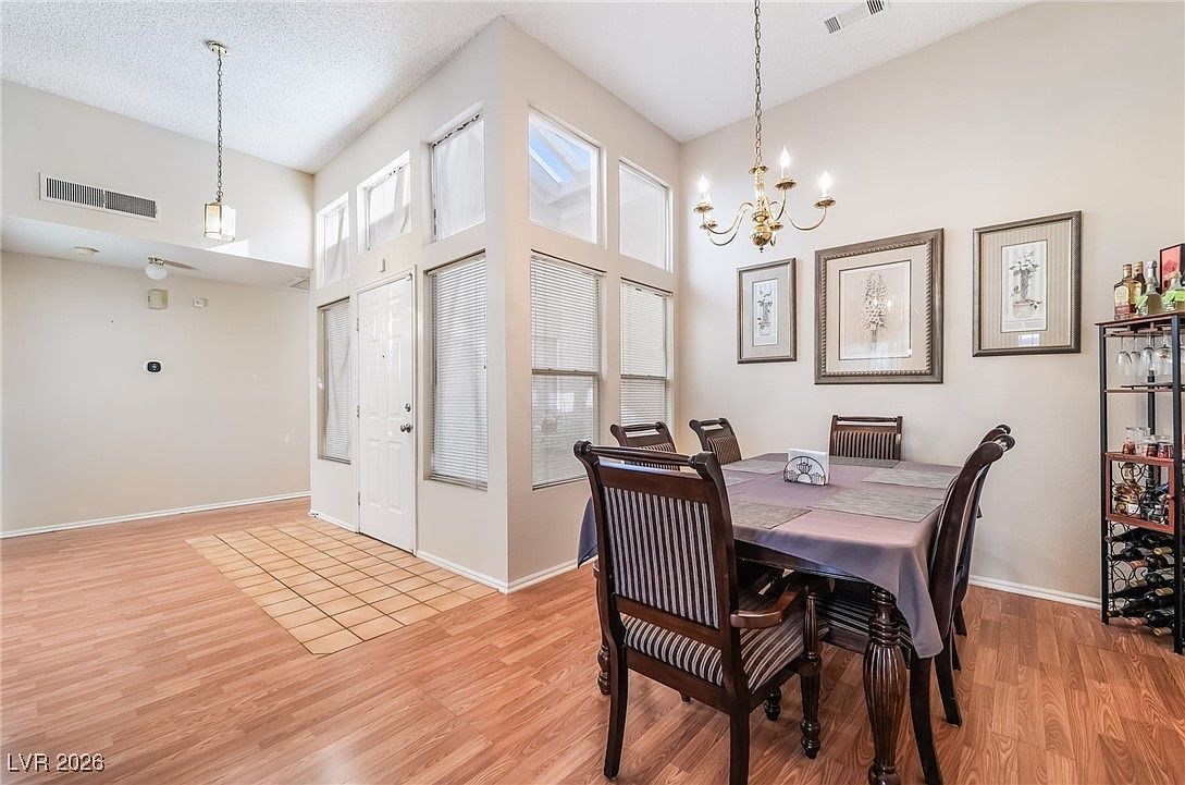 290 Grand Teton Dr Henderson, NV 89074 - Thumbnail 4