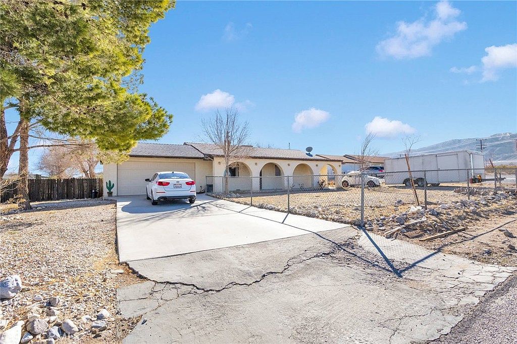 9983 Ladera Ave Lucerne Valley, CA 92356 - Thumbnail 4