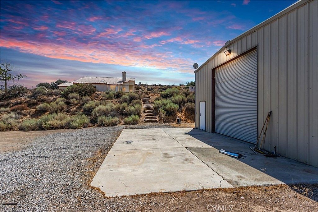 7170 Joshua Rd Oak Hills, CA 92344 - Thumbnail 4