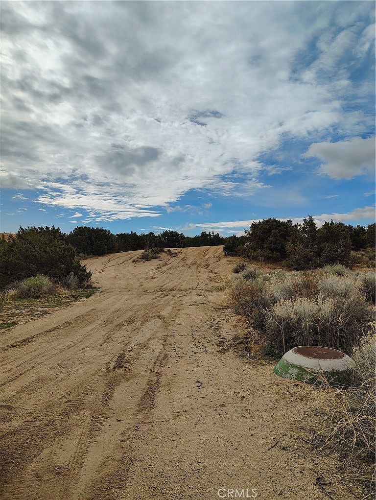 0 Oxford Ave LOT 42 Hesperia, CA 92345 - Thumbnail 4