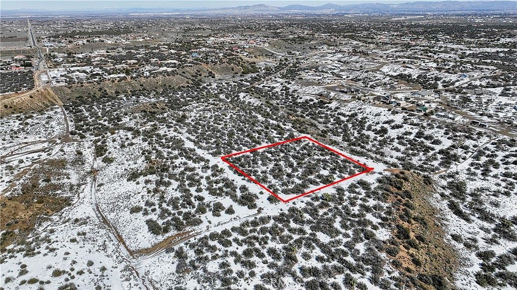 0 El Centro Rd Oak Hills, CA 92344 - Thumbnail 4