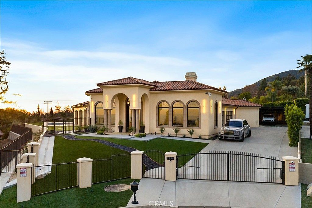 2499 Sierra Dr Upland, CA 91784 - Thumbnail 4