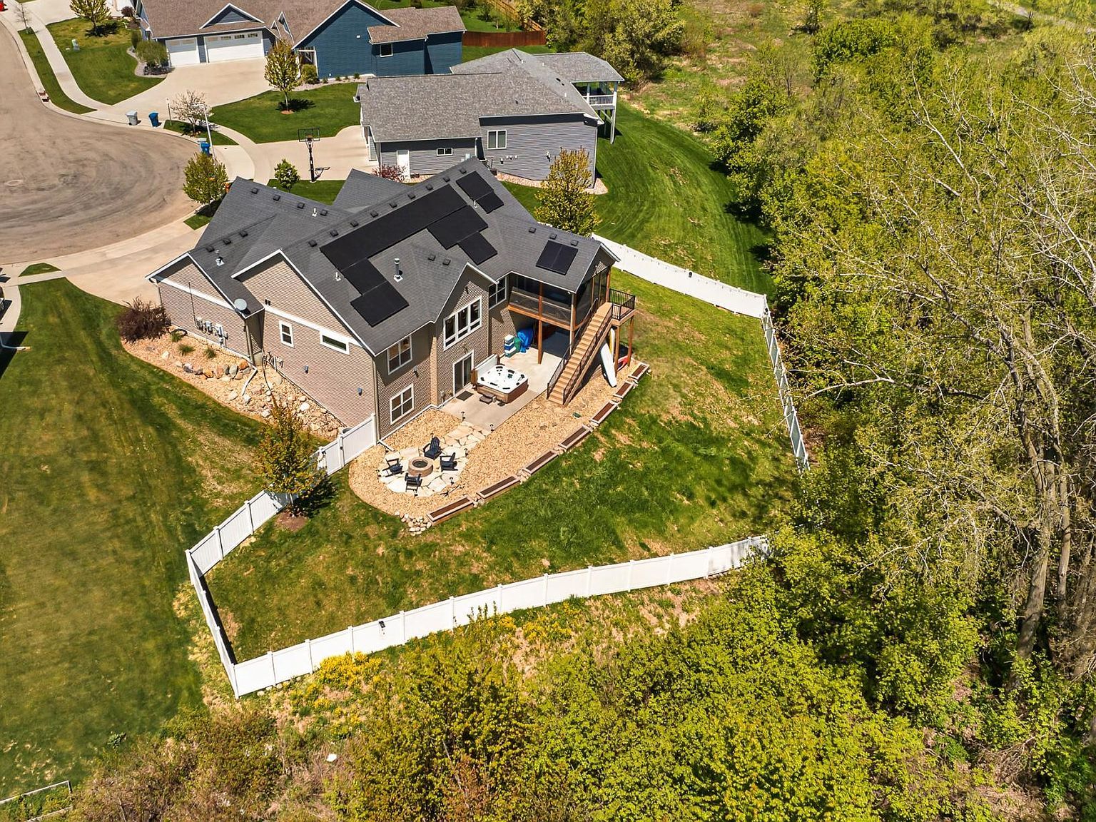 6497 Summit Pine Ln NW Rochester, MN 55901 - Thumbnail 4