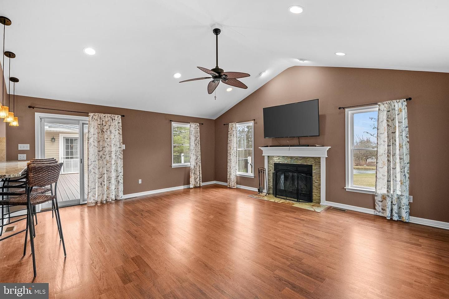 9 Alsace Ave Temple, PA 19560 - Thumbnail 4