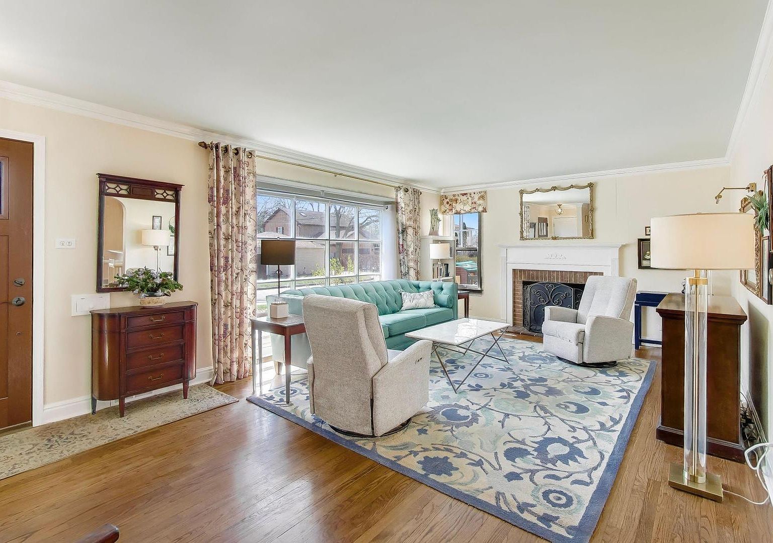 202 N Chester Ave Park Ridge, IL 60068 - Thumbnail 4