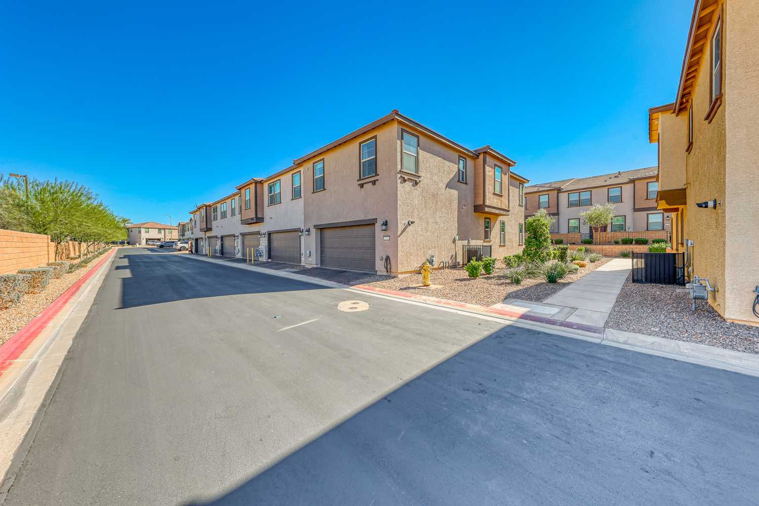 753 Piazza Tasso, Henderson, NV, USA, 89014 - Thumbnail 4