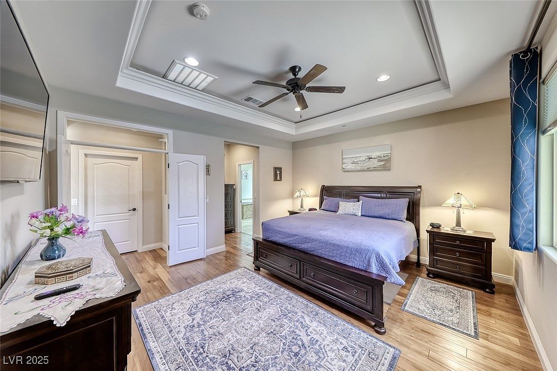 2649 Ornate Regiment St Henderson, NV 89044 - Thumbnail 4