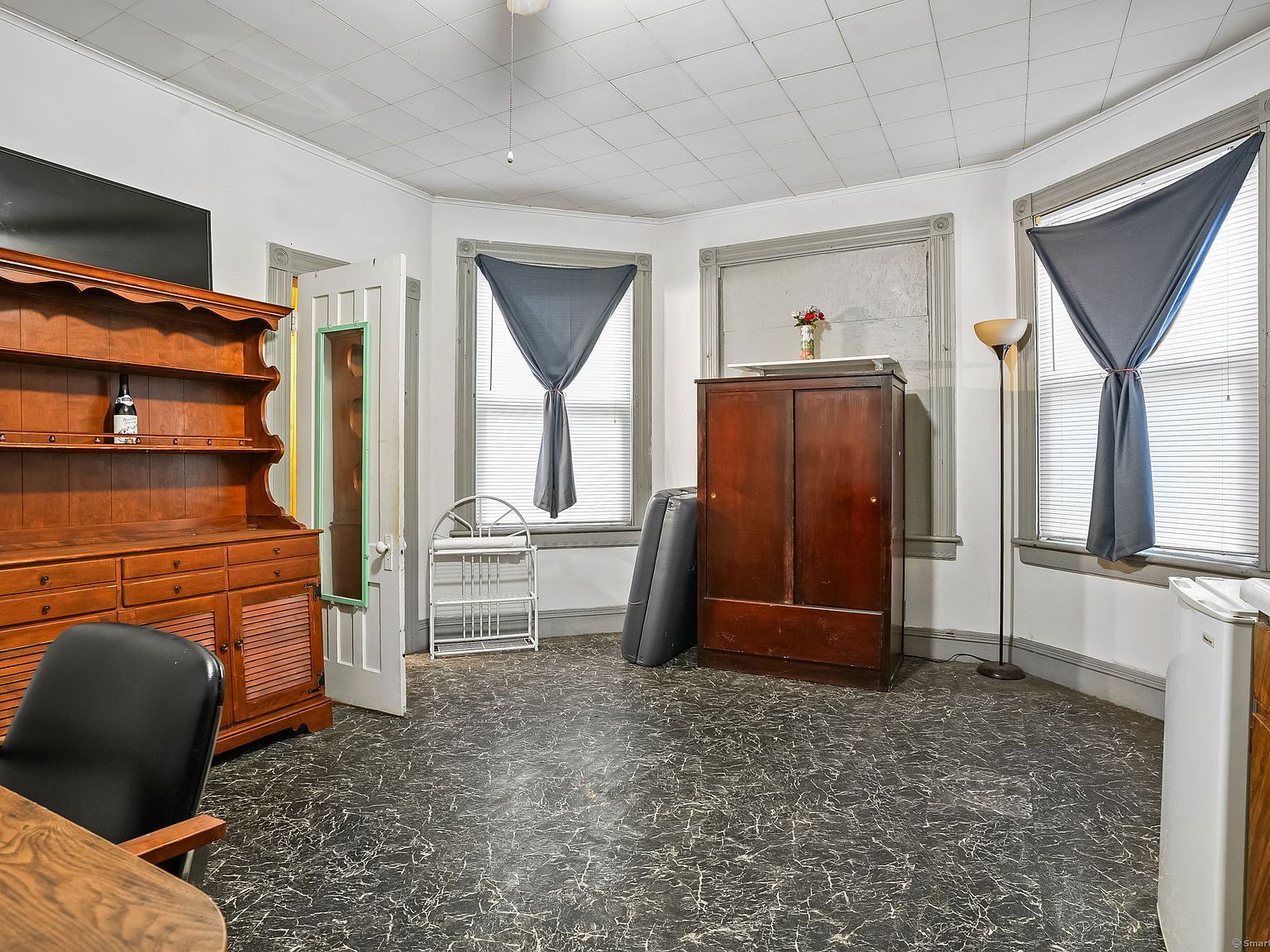 357 Norman St Bridgeport, CT 06605 - Thumbnail 4