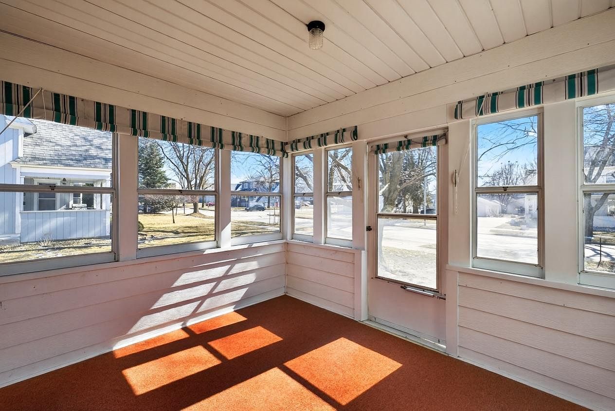 815 E Center St Rochester, MN 55904 - Thumbnail 4