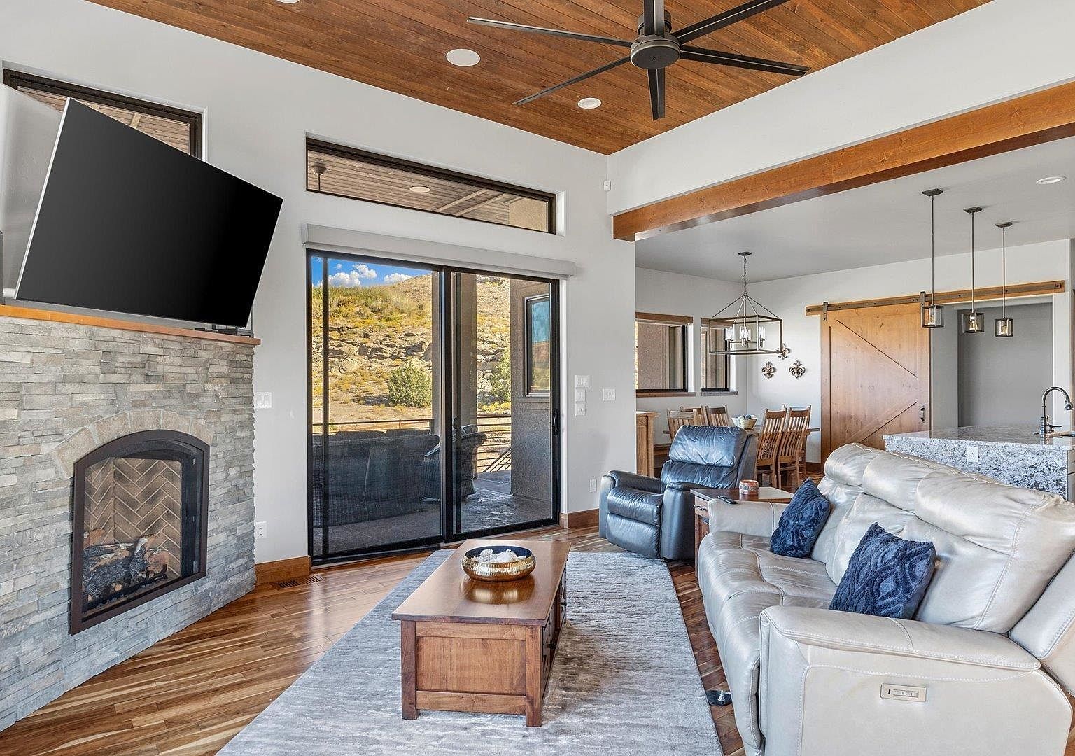 379 High Desert Rd Grand Junction, CO 81507 - Thumbnail 4