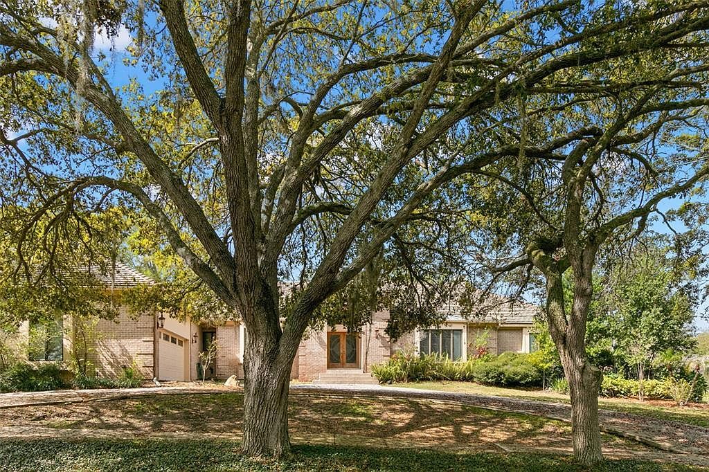 3498 Shoreline Cir Palm Harbor, FL 34684 - Thumbnail 4