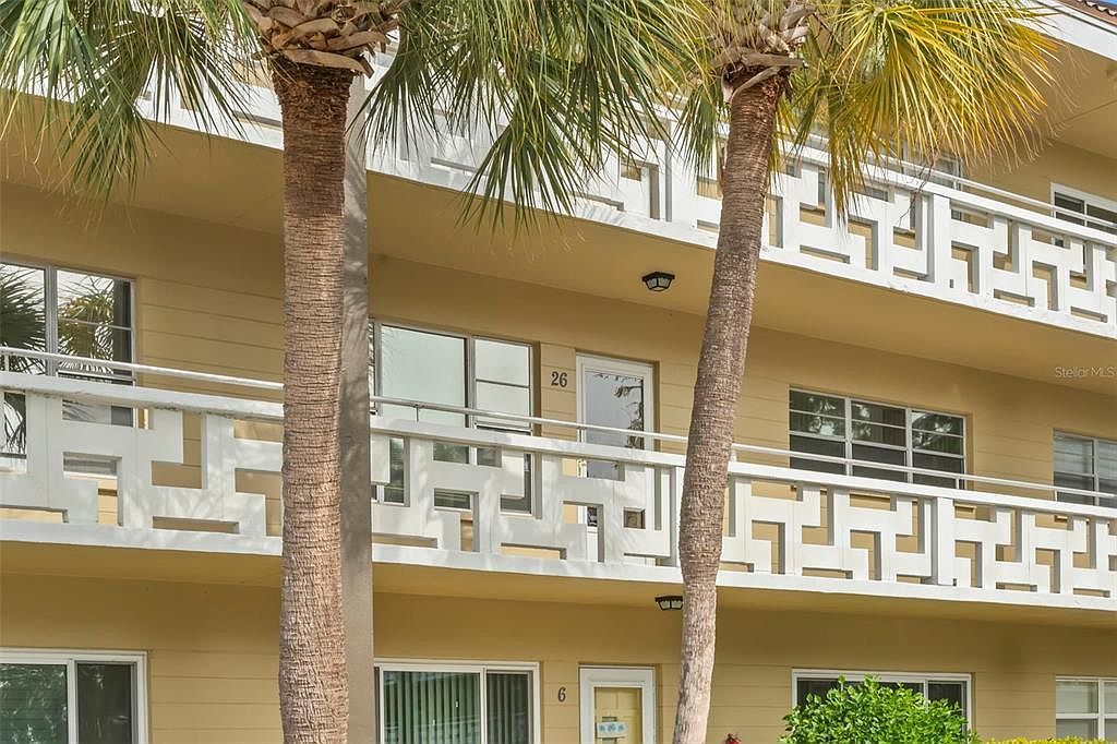 2416 World Parkway Blvd APT 26 Clearwater, FL 33763 - Thumbnail 4