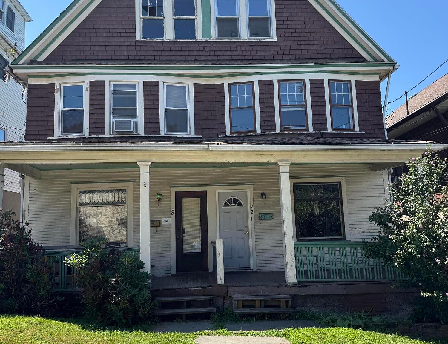 22 S Walnut St Nanticoke, PA 18634 - Thumbnail 4