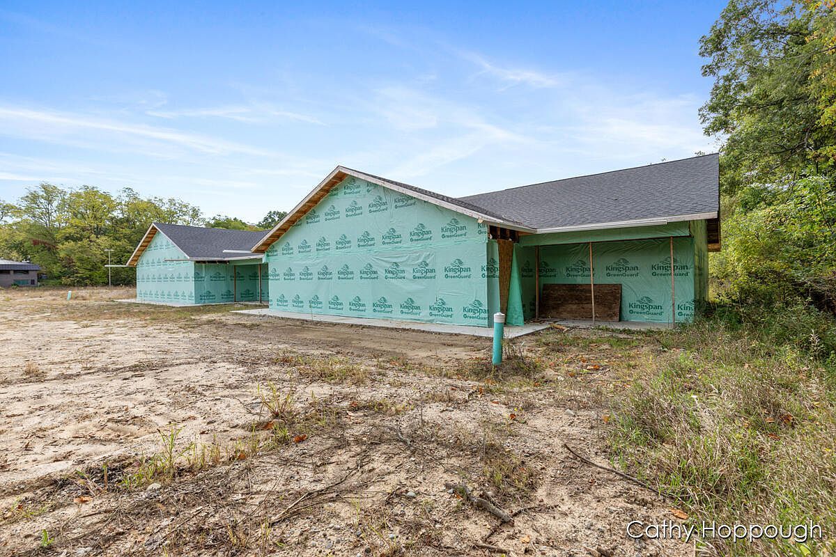 533 E Washington St #A-B C D Ionia, MI 48846 - Thumbnail 4