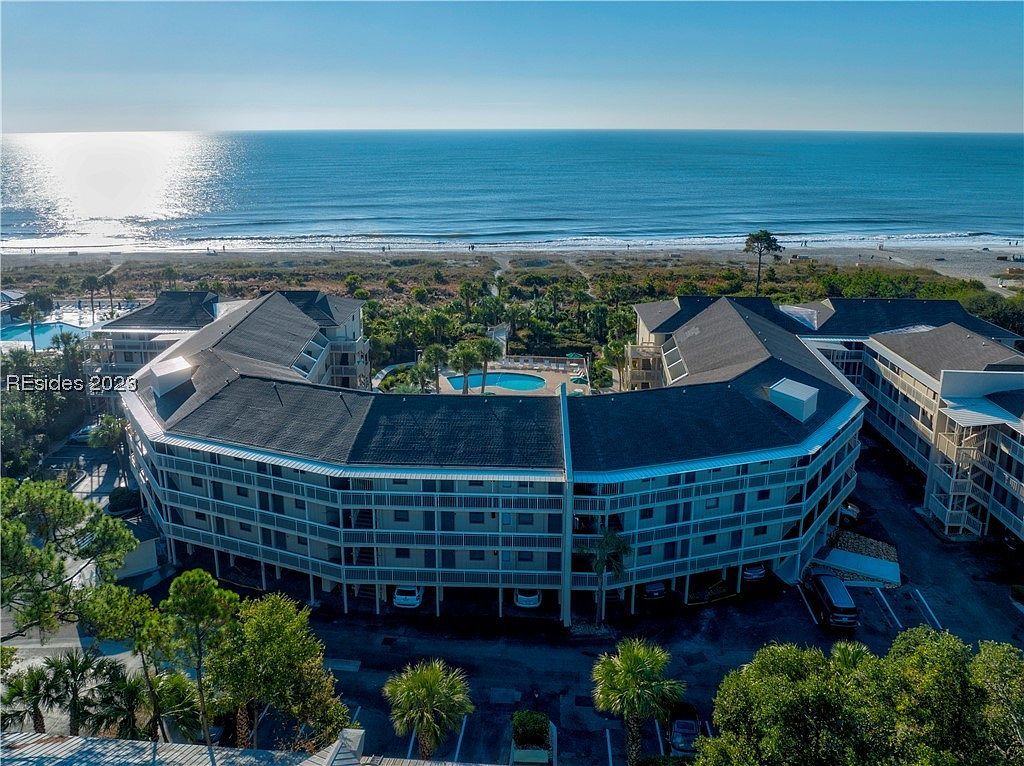 4 N Forest Beach Dr APT 127 Hilton Head Island, SC 29928 - Thumbnail 4