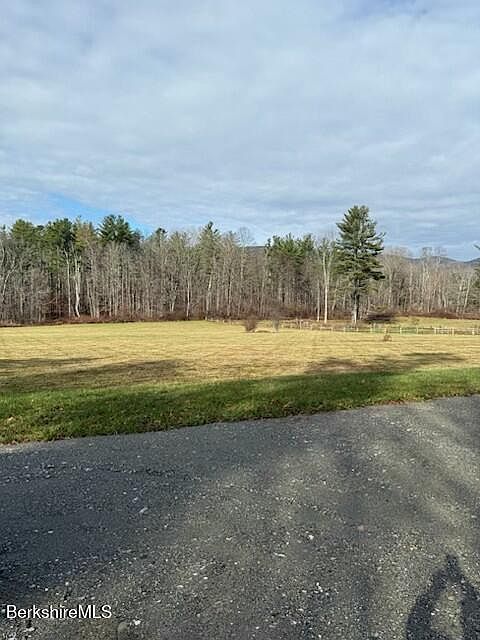 Churchill St Pittsfield, MA 01201 - Thumbnail 4