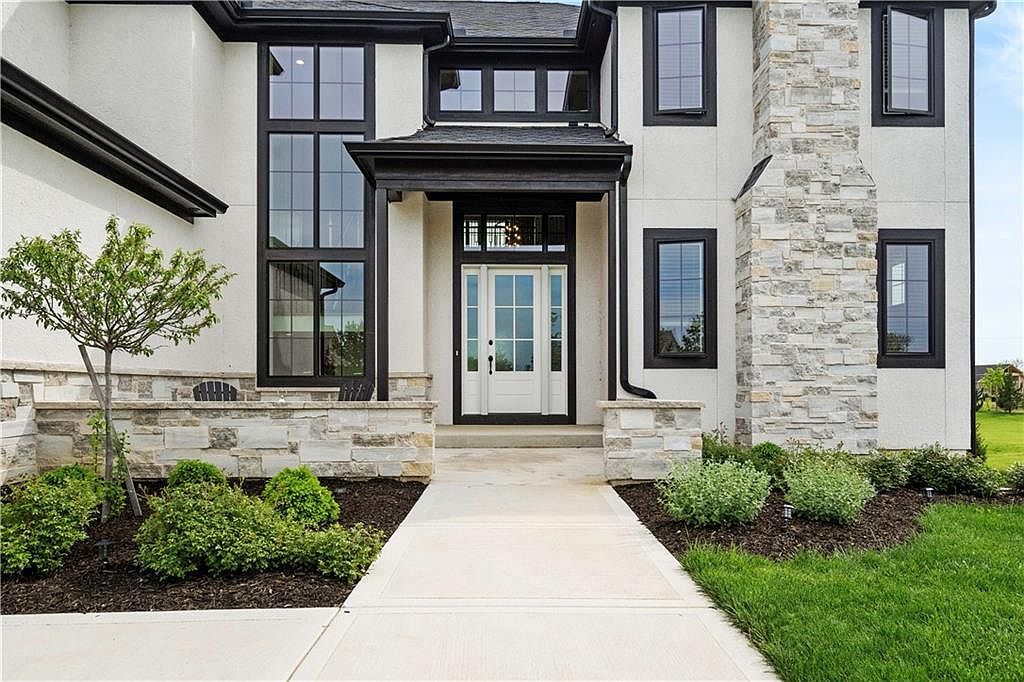 11705 W 170th St Overland Park, KS 66221 - Thumbnail 4