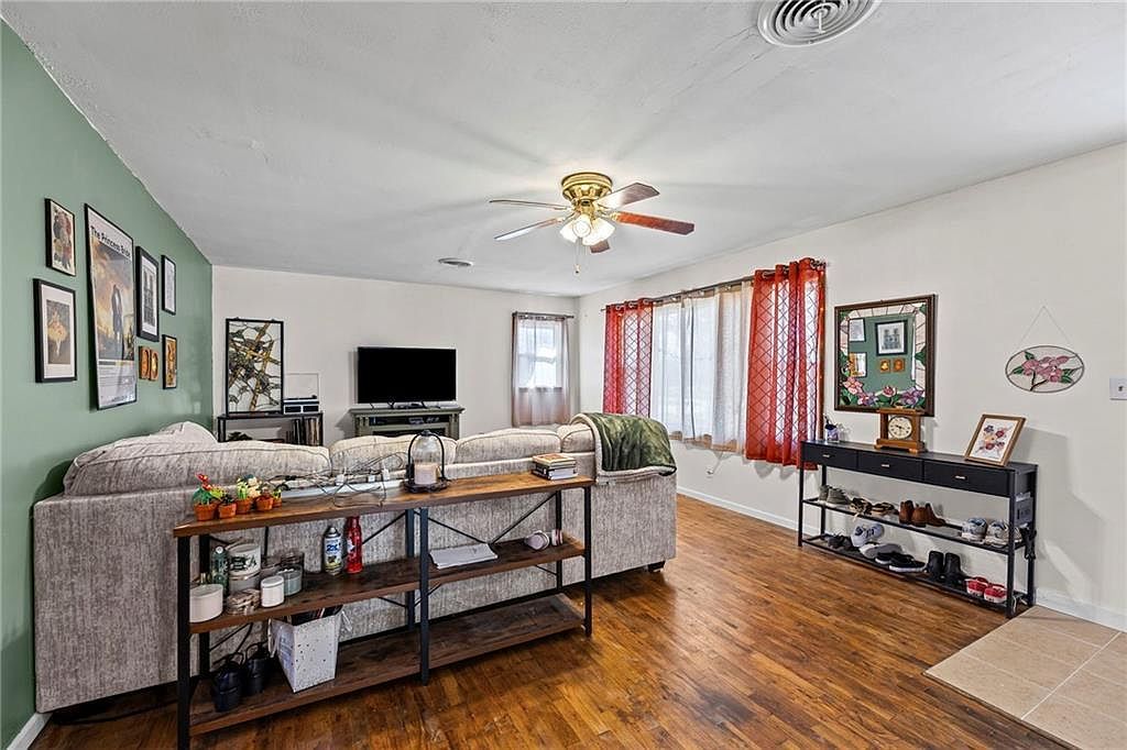 1411 S Willow St Ottawa, KS 66067 - Thumbnail 4