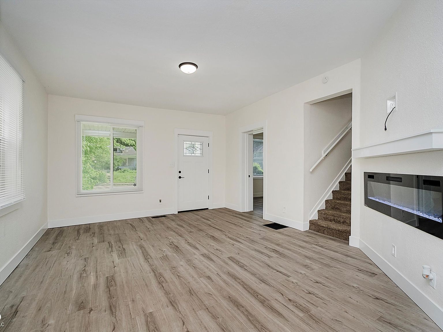 1038 W 33rd St Indianapolis, IN 46208 - Thumbnail 4