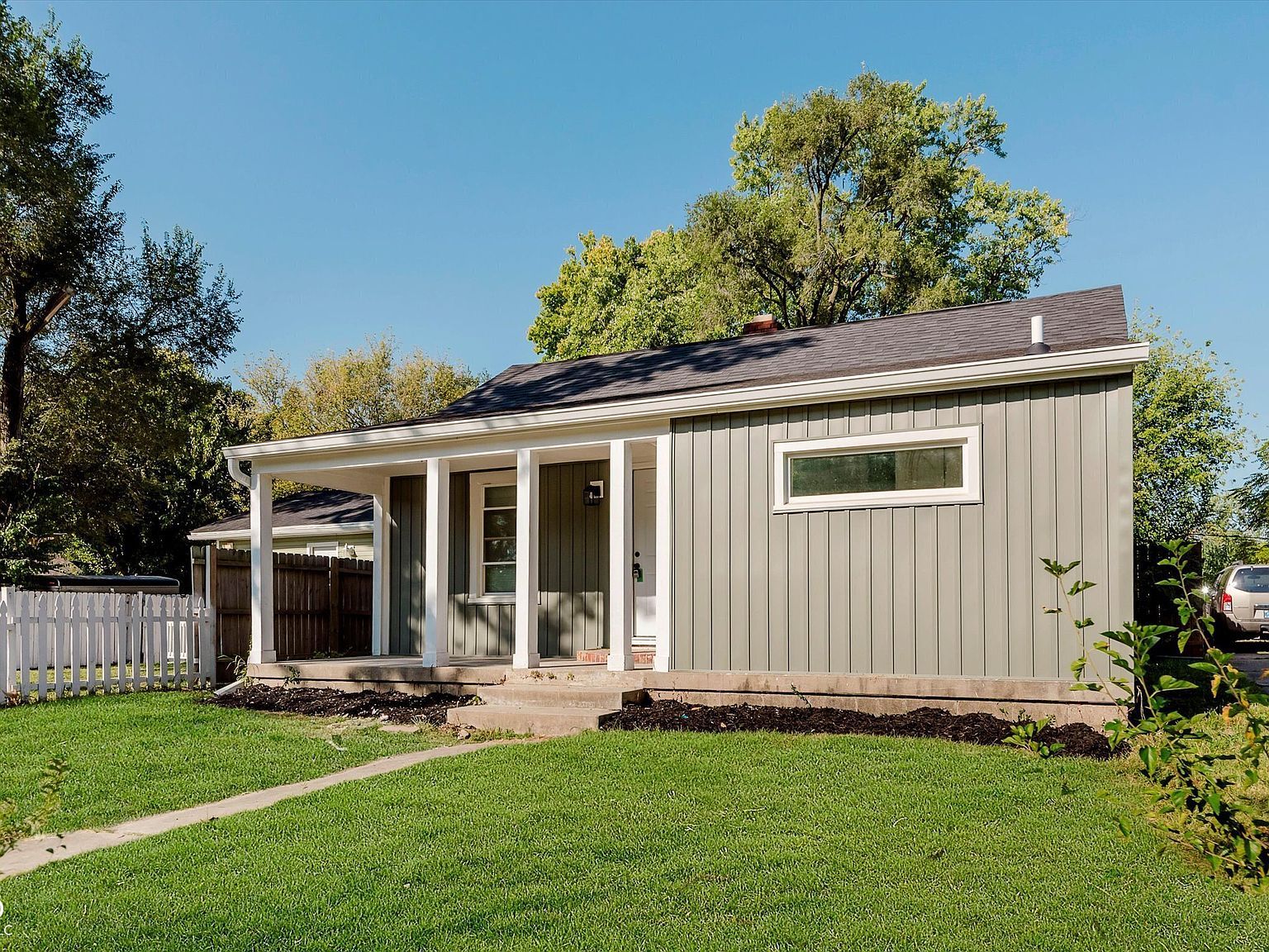 3714 Hillside Ave Indianapolis, IN 46218 - Thumbnail 4