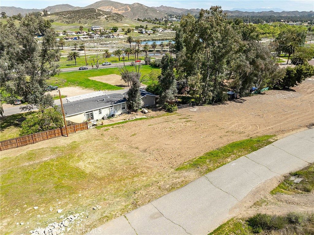 0 Illinois St LOT 206 Lake Elsinore, CA 92530 - Thumbnail 4