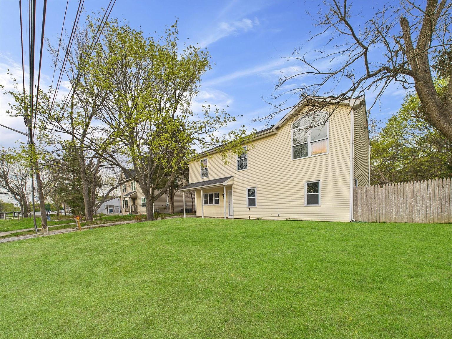 613 Bourdois Ave Bellport, NY 11713 - Thumbnail 4