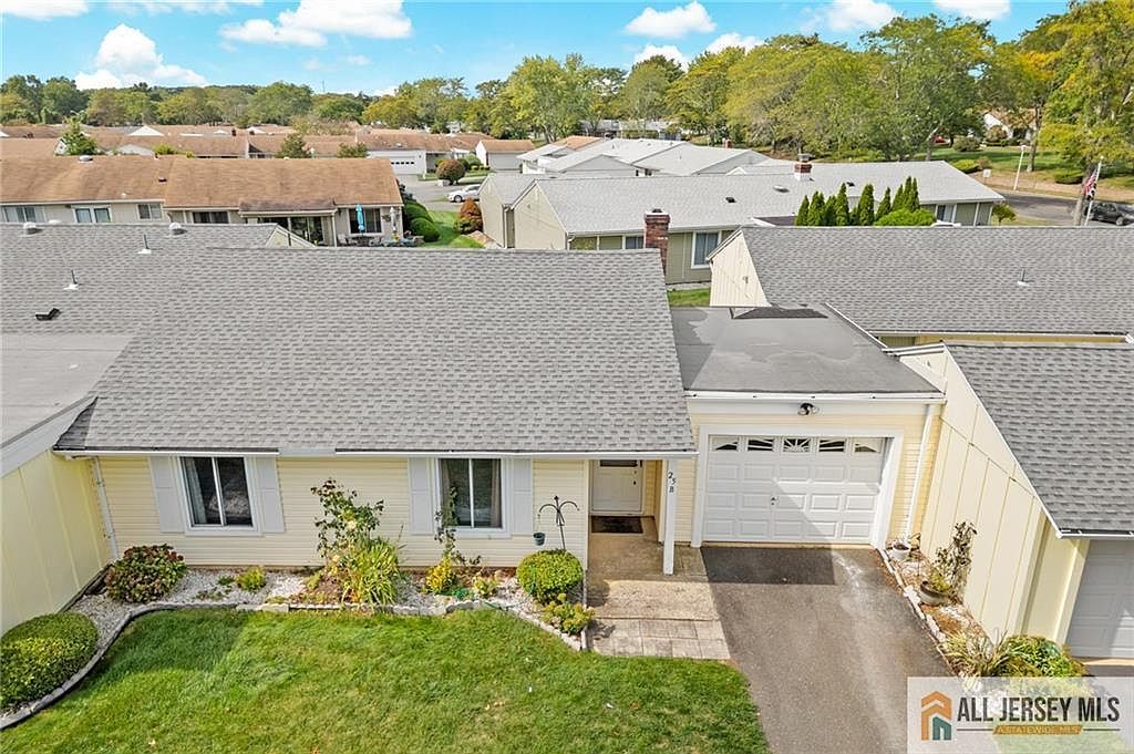 25 Pitman Rd UNIT B Monroe Township, NJ 08831 - Thumbnail 4