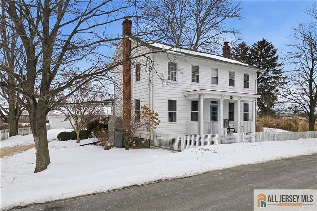 92 Halsey Reed Rd Cranbury, NJ 08512 - Thumbnail 4