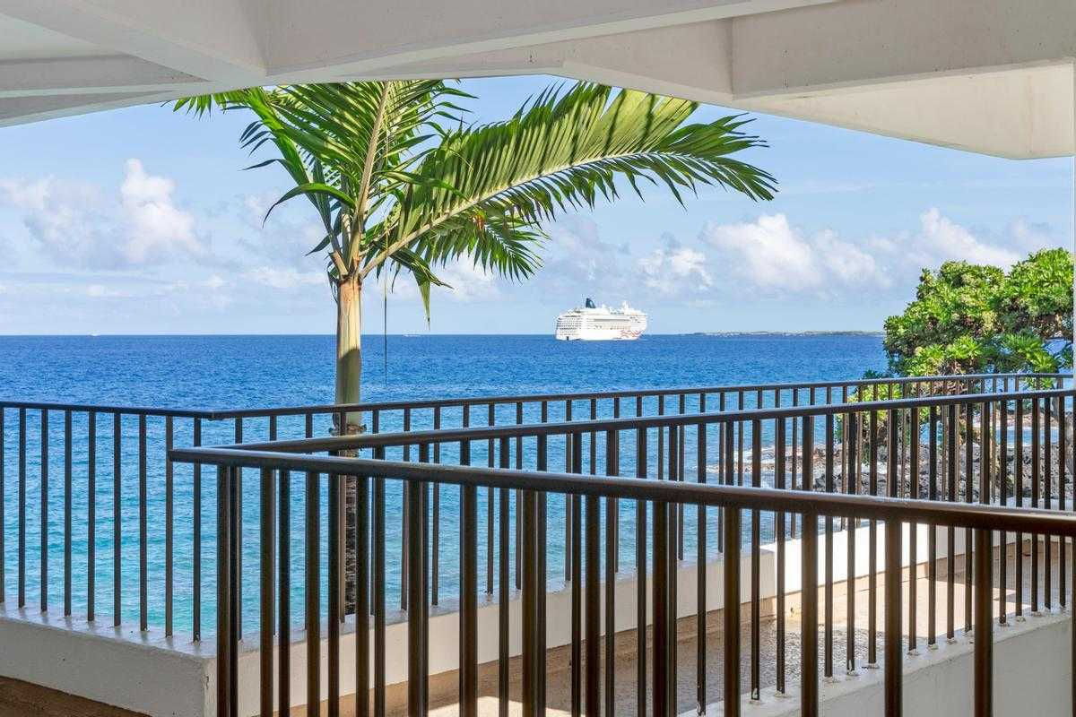 75-6040 Alii Dr #207, Kailua-Kona, HI, USA, 96740 - Thumbnail 2